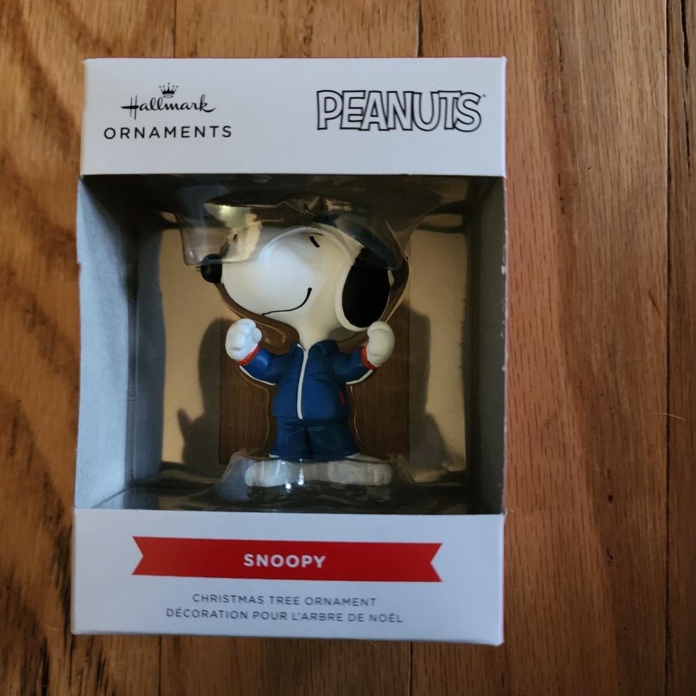 2024 Hallmark‎ Snoopy Team USA Peanuts Christmas Tree Ornament
